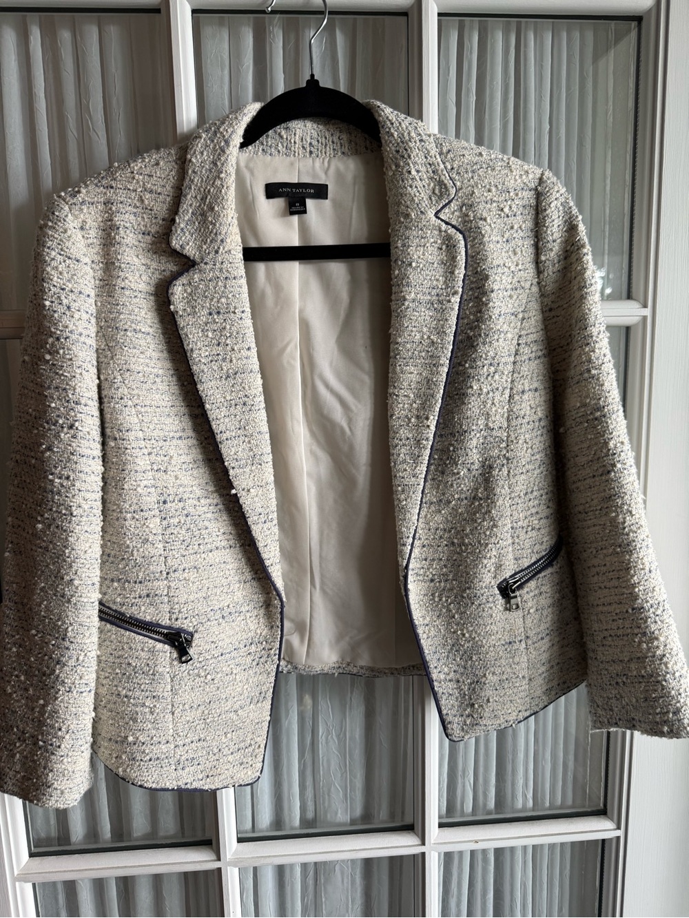 Ann Taylor Women's Size 8 Light Blue Tweed Cropped Blazer Workwear Jacket